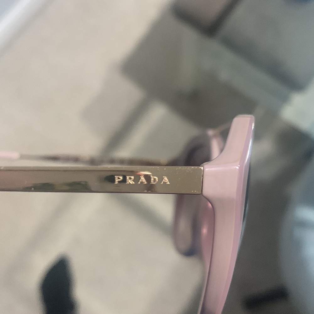 Prada sunglasses - Picture 3 of 5